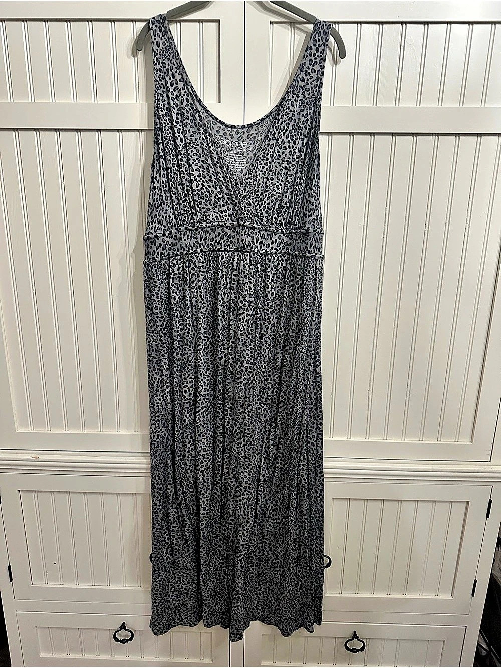 Cacique Animal Print Maxi Loungewear Dress in Gray & Black Size Plus 22/24